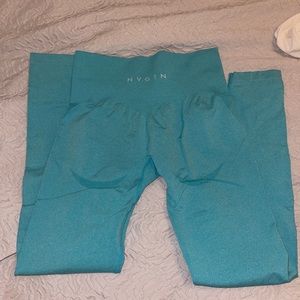 Nvgtn contour seamless leggings
